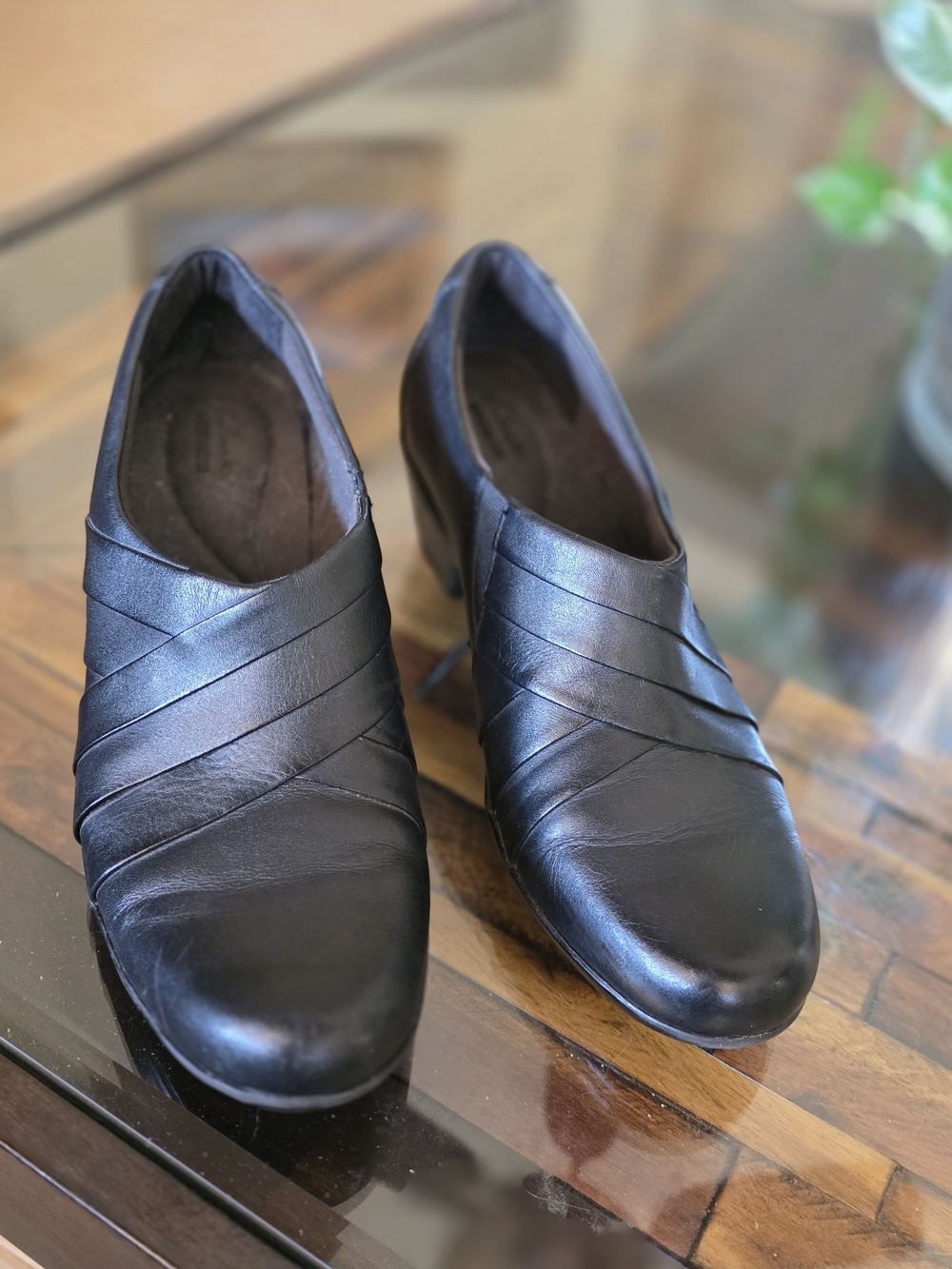 Clarks Black Leather Strappy Low-Heel Slip-Ons